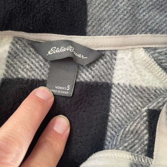 Eddie Bauer Black White Buffalo Check Fleece Quarter Zip Pullover Women’s Small - Picture 4 of 7